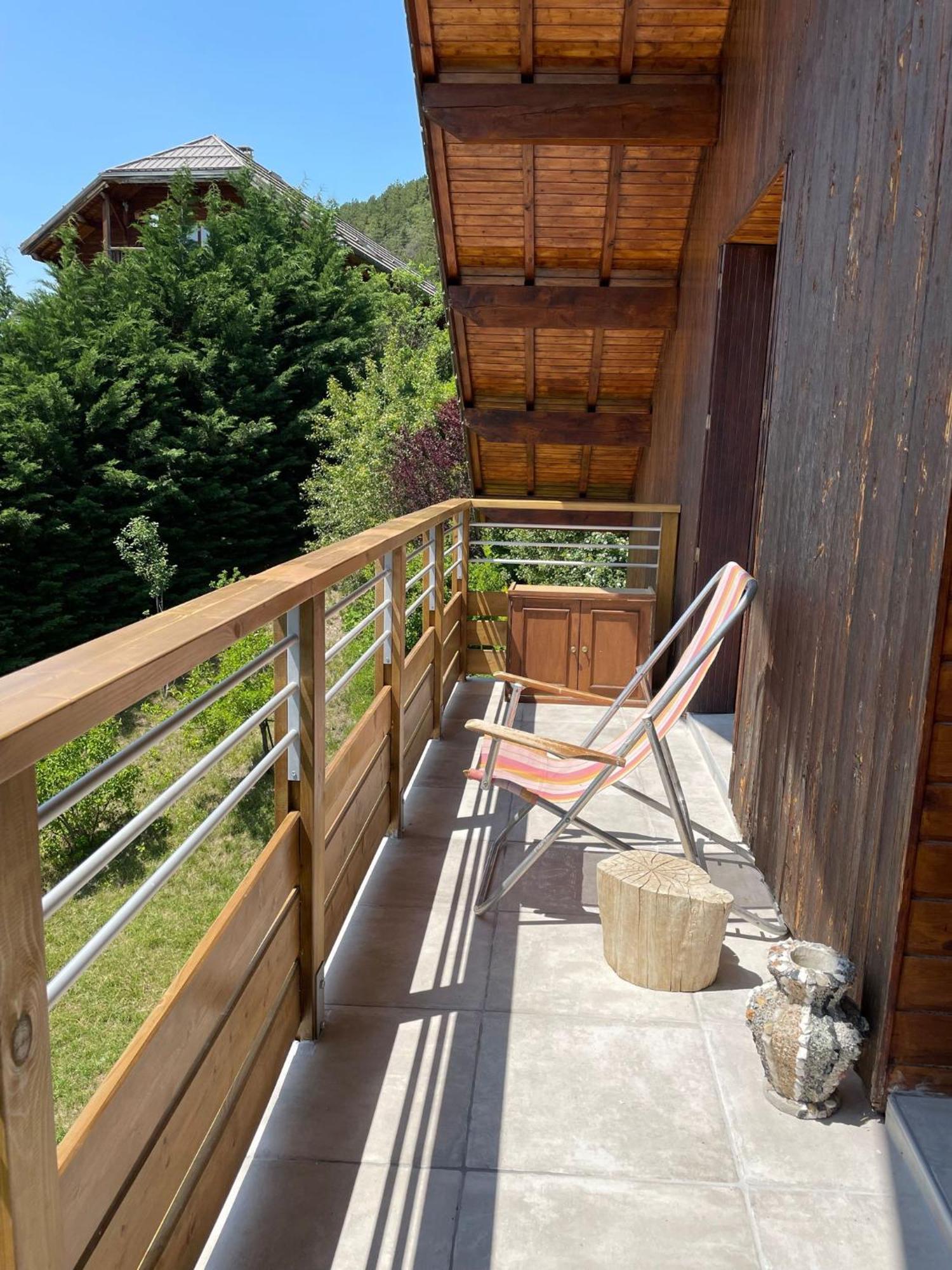 Gite Confort 15 Couchages, Vue Panoramique Montagne Hautes Alpes, Terrasses Embrun Buitenkant foto