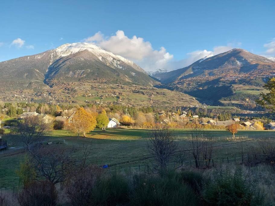 Gite Confort 15 Couchages, Vue Panoramique Montagne Hautes Alpes, Terrasses Embrun Buitenkant foto