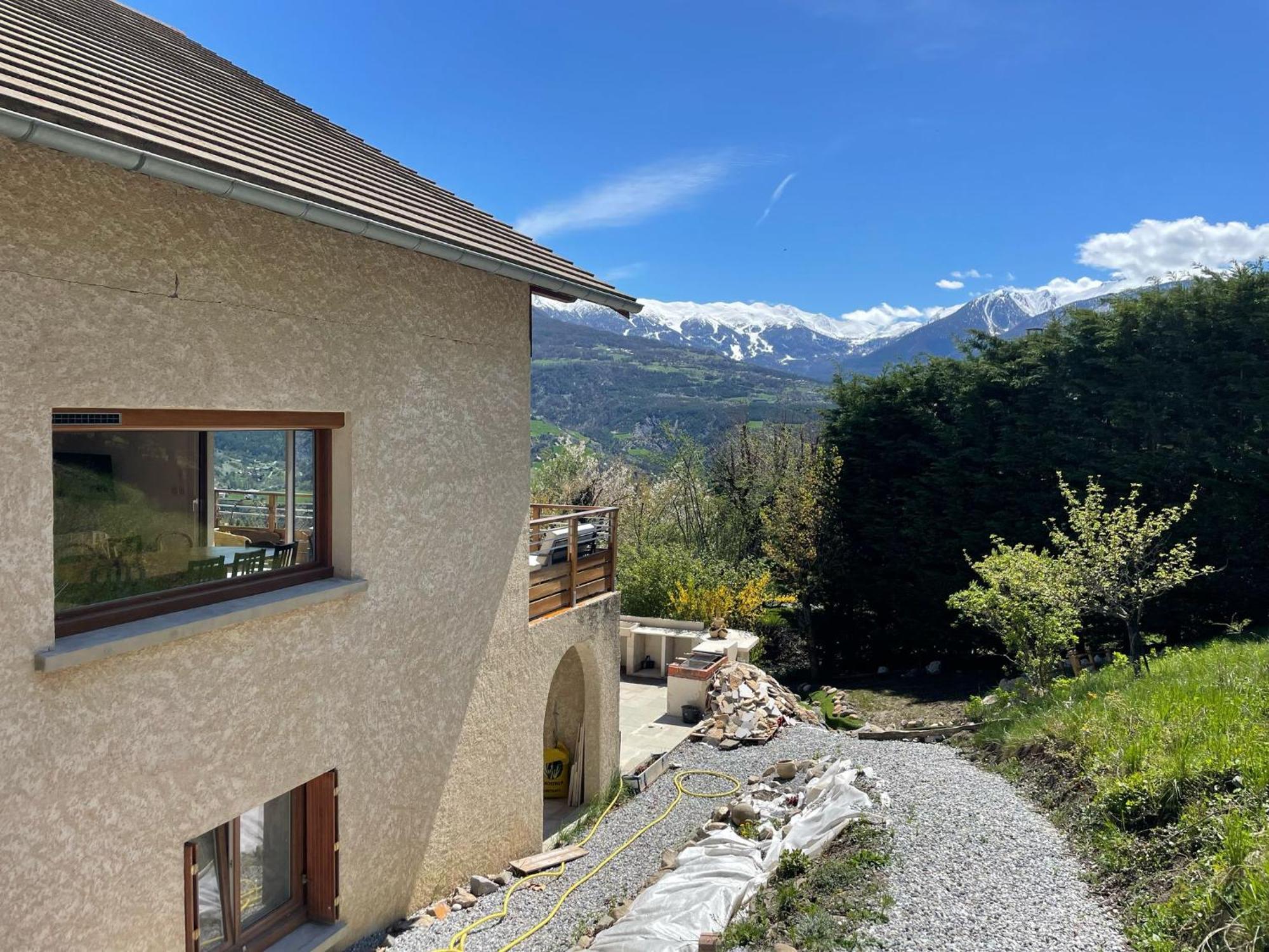 Gite Confort 15 Couchages, Vue Panoramique Montagne Hautes Alpes, Terrasses Embrun Buitenkant foto
